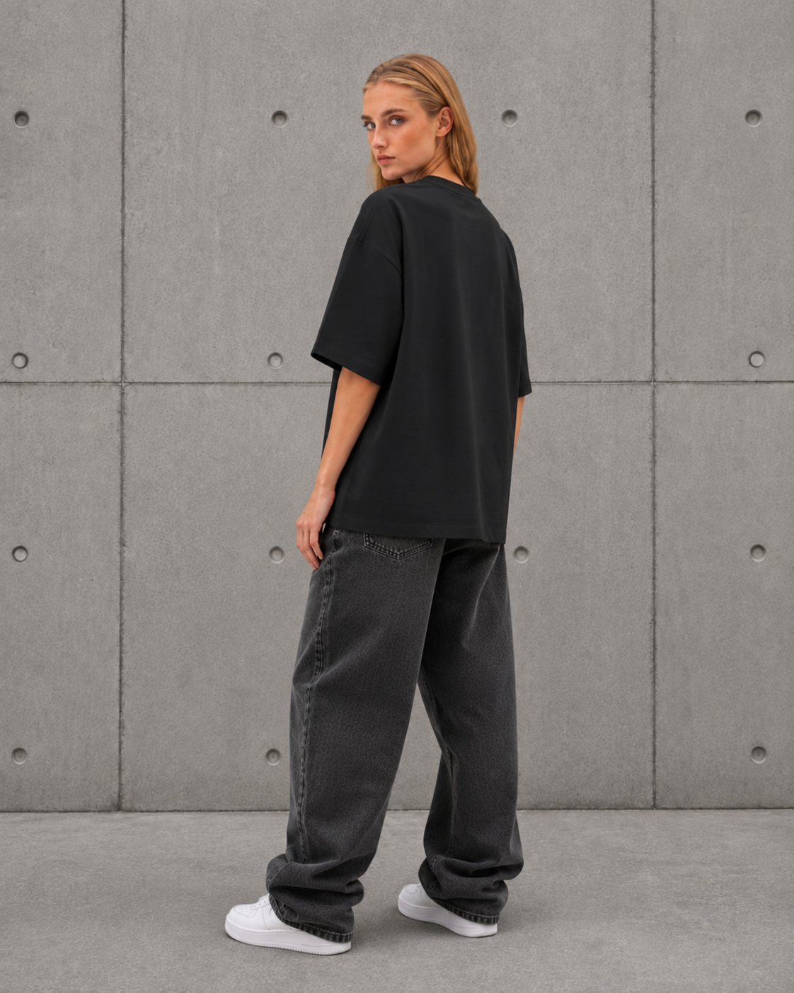 ДЕЛТА УНО Heavy Oversized Тениска - Image 6